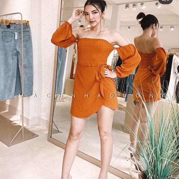 Pretty romper - Picture 2 of 2